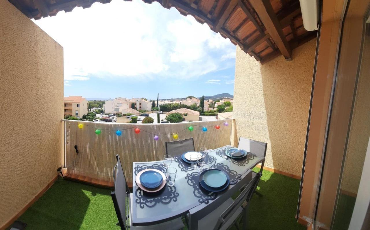 Superbe Appartement Avec Balcon Vue Mer ! Carqueiranne Exterior photo